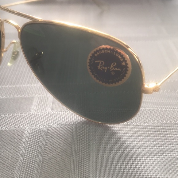 RayBan Aviators - Picture 3 of 4